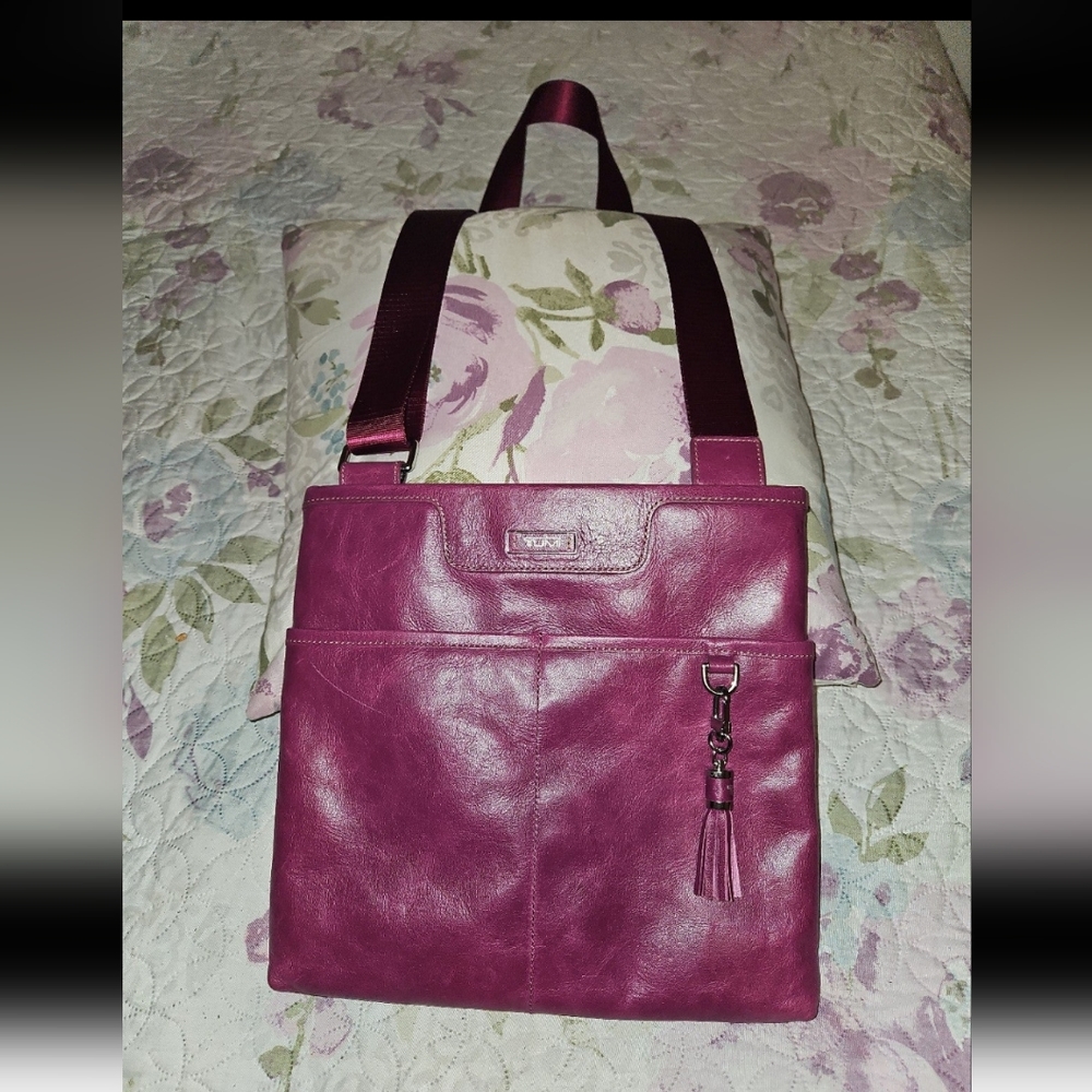 TUMI BAG